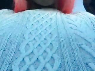 Schwarze Milf flashing in der öffenlichkeit