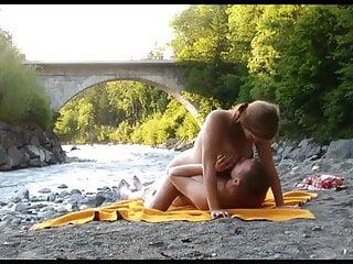 Versteckte Kamera caughy Pärchen beim heissen baden