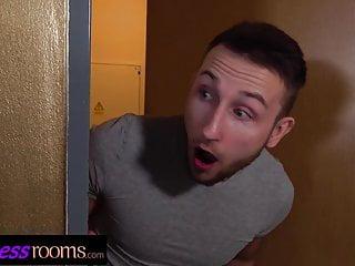 Fitness rooms - Cherry kiss und Elizabeth beim Doppelfick