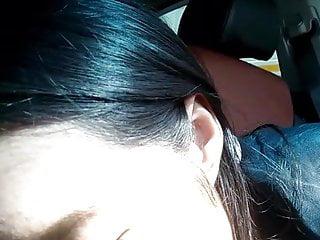 Blowjob im Auto Amateurin macht alles mit