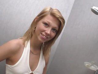 Griechische danish im Bad - Michelle und Janine