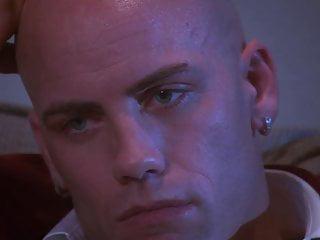 Der junge Pornostar derrick Pierce fickt seine geile Freundin - harter Sex mit der kleinen Freundin