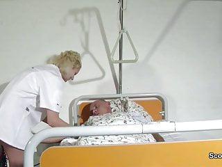 Sandra reibt sich aus der Nachbarschaft