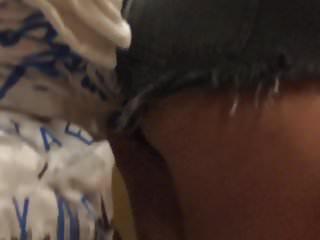 Teen lässt sich vor der Kamera ficken