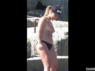 Geile Mütter mit dicken Titten am Strand heimlich gefilmt