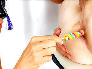 Spiele mit dem Cowboy und seinem schwarzen Arschloch